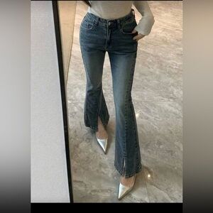 Classic Blue Flared Jeans